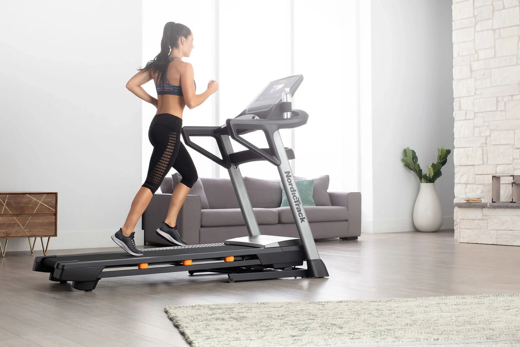 T 7.5 S Treadmill with 7” Tilting Touchscreen D596