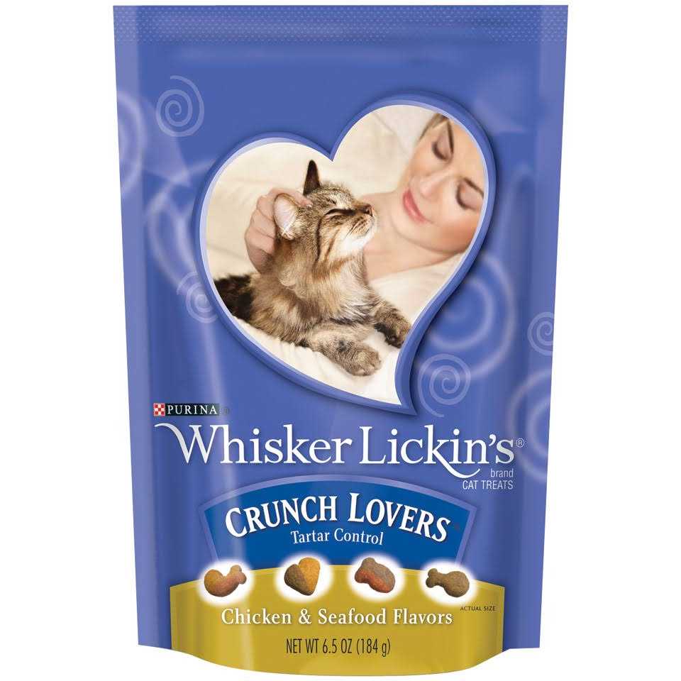 Chicken & Seafood Flavors Crunchy Cat Treats J3635
