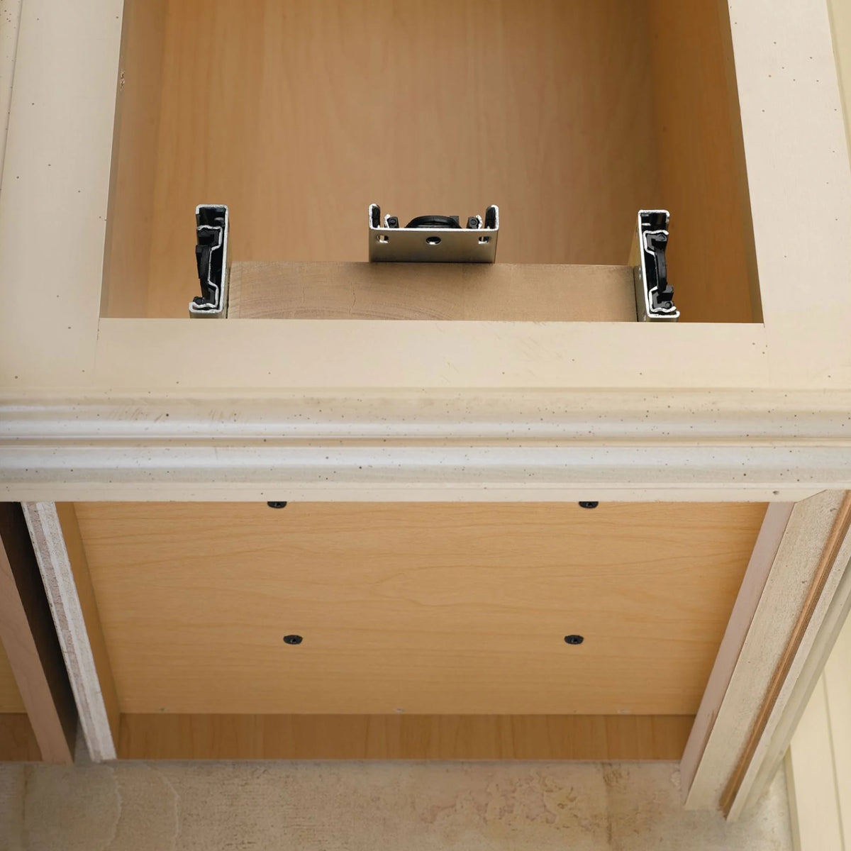 5-Inch Wood Pull Out Wall Cabinet Organizer O984