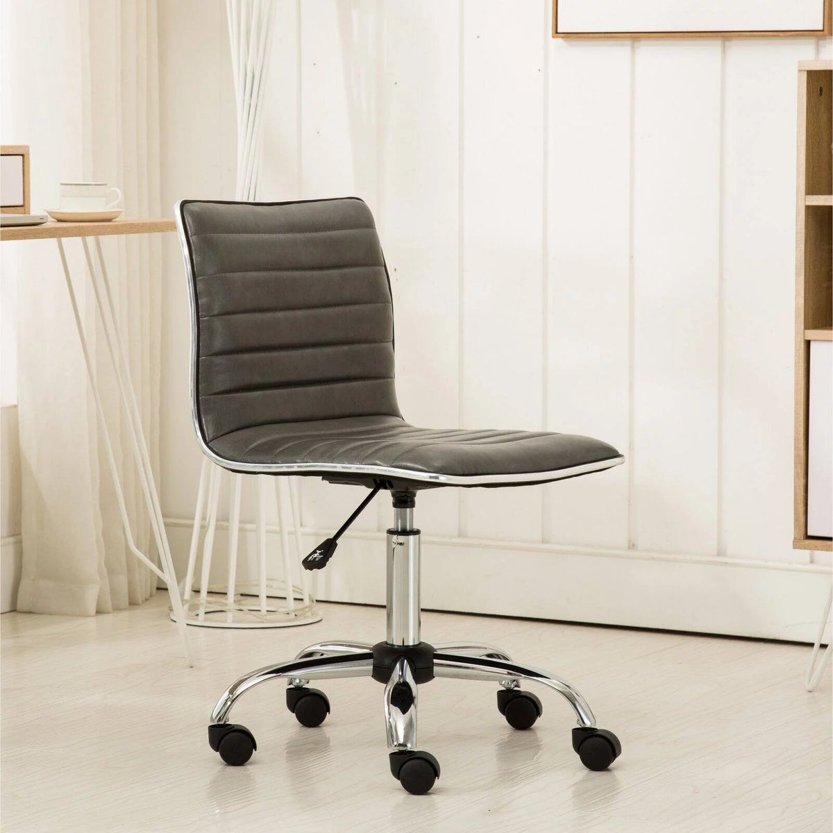 Gray Adjustable Air Lift Office Chair C75102