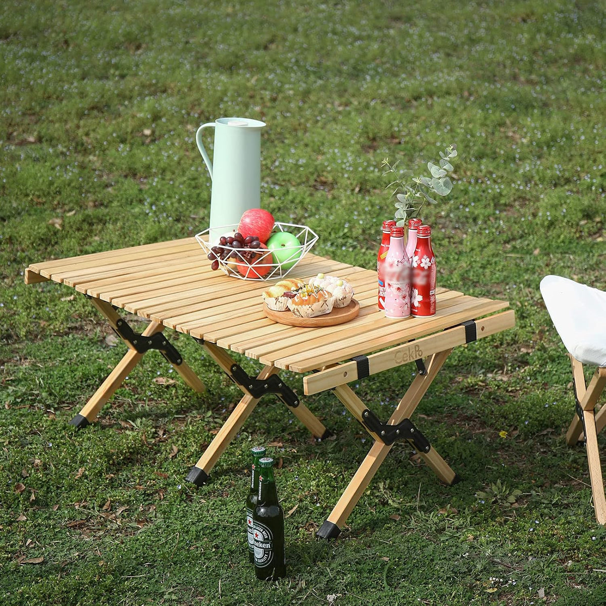 Portable Wooden Folding Picnic Table with Carry Bag W89546