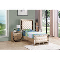 Twin Bed V922095