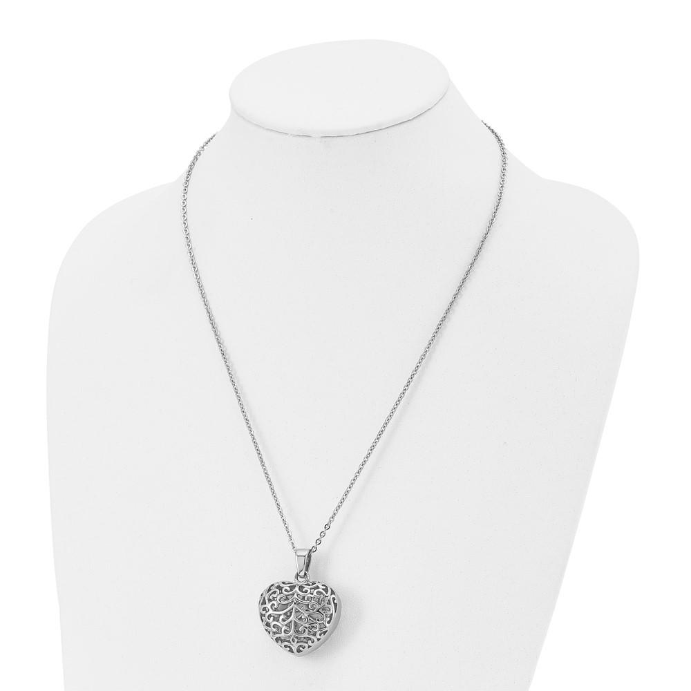 Stainless Steel Filigree Heart Necklace M581