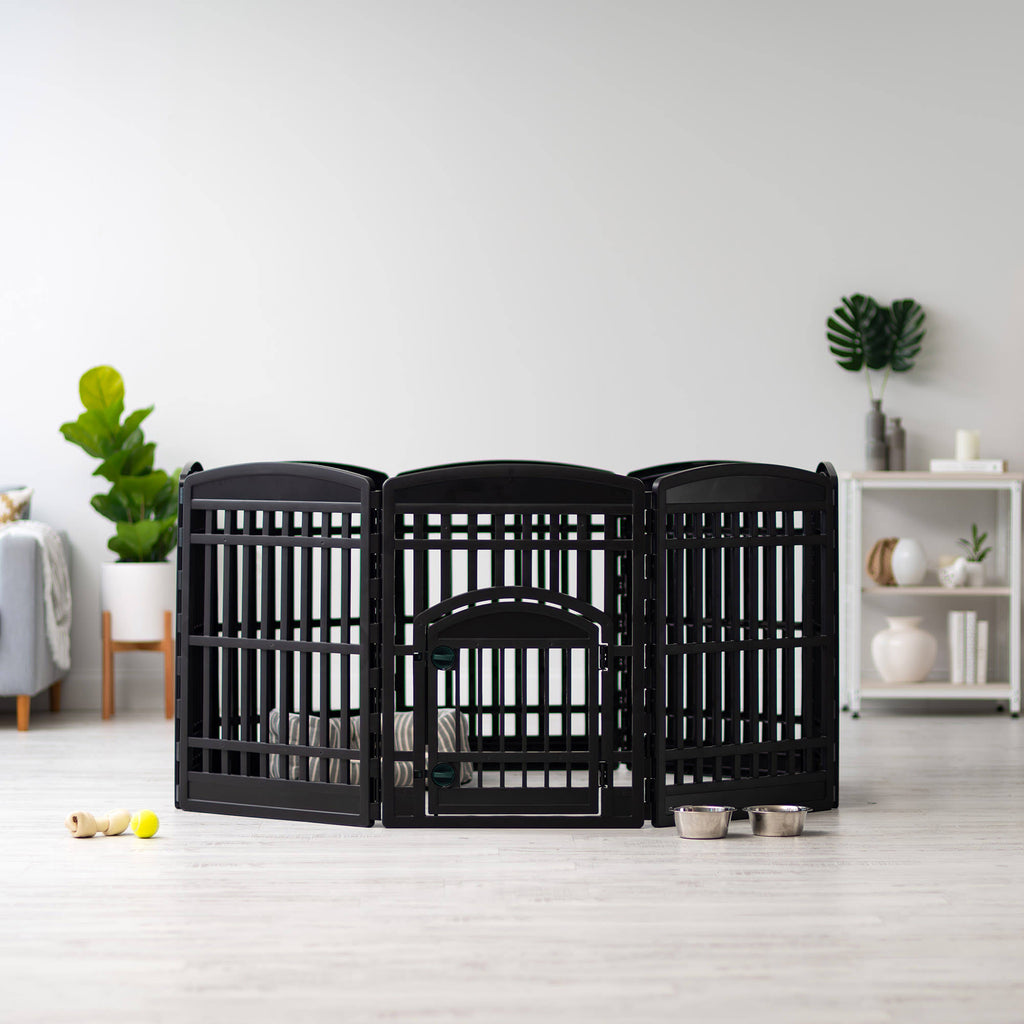 8 Panel Plastic Playpen, Hunter Green - Black O669597