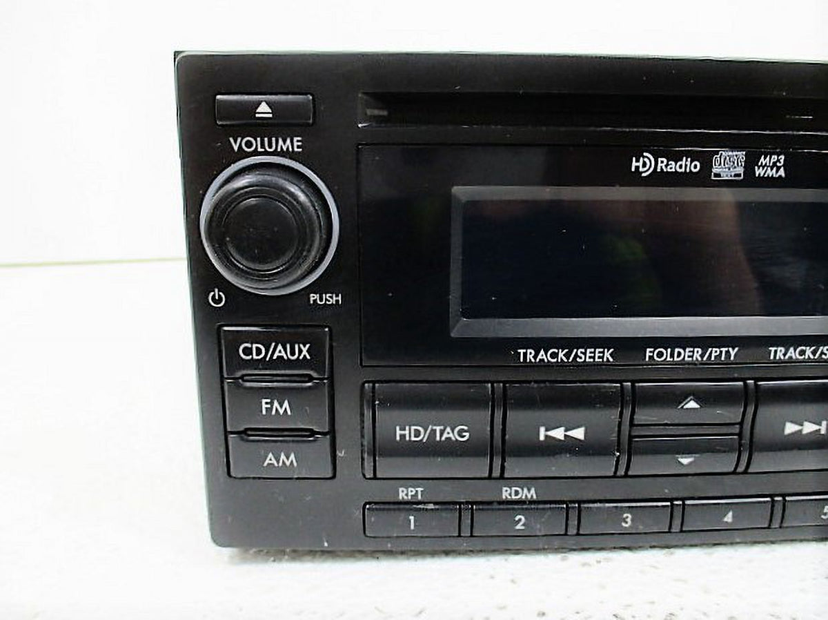 Pre-Owned Subaru Forester MP3 CD Radio Receiver with HD Radio D68585