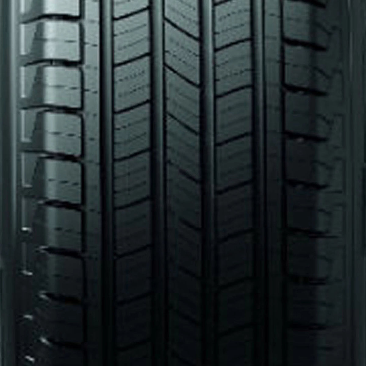 All Season 265/65R18 114T Passenger Tire O688931