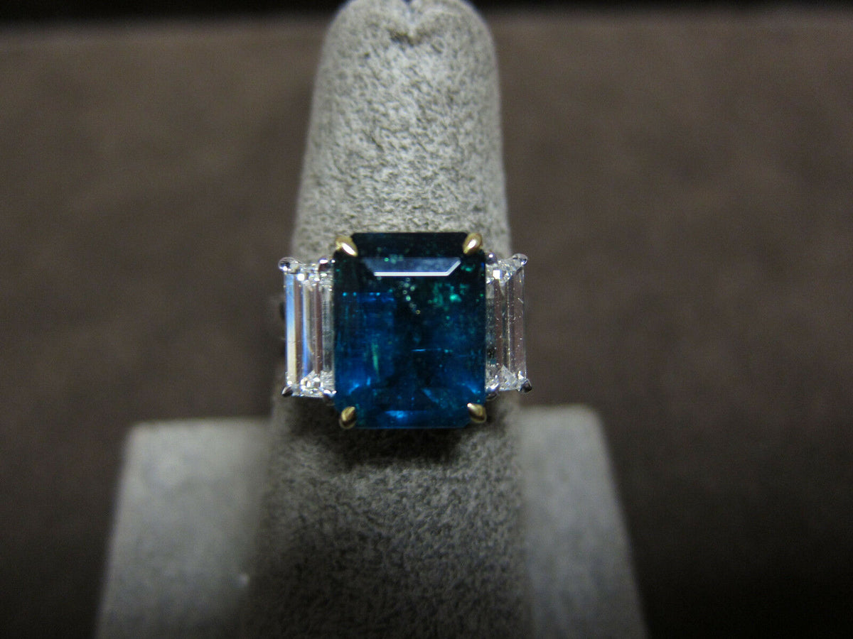 Emerald 4.00 CTTW Diamond Ring T914345