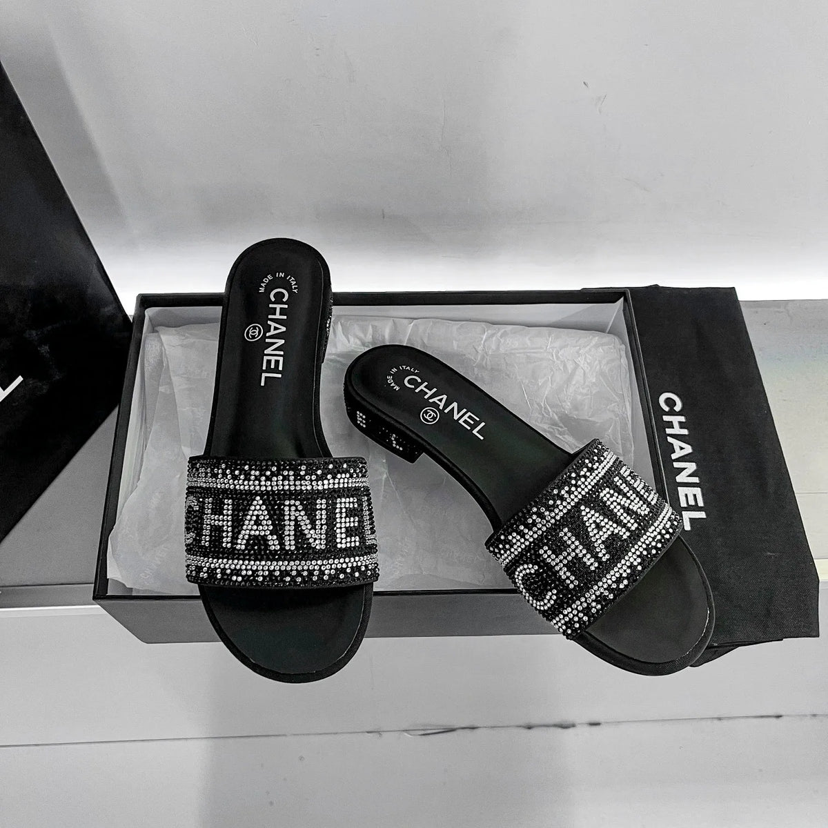 Blingbling Diamond Slippers P12628