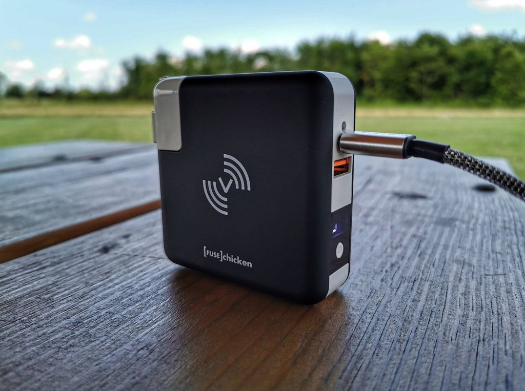 Universal All-in-One Travel Charger L769