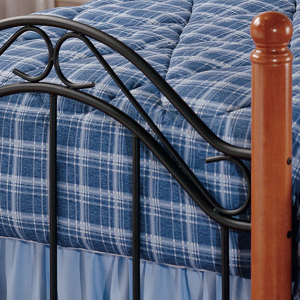 Queen Winsloh Bed U441