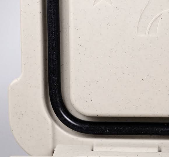 Red 25-qt. Cooler F87031