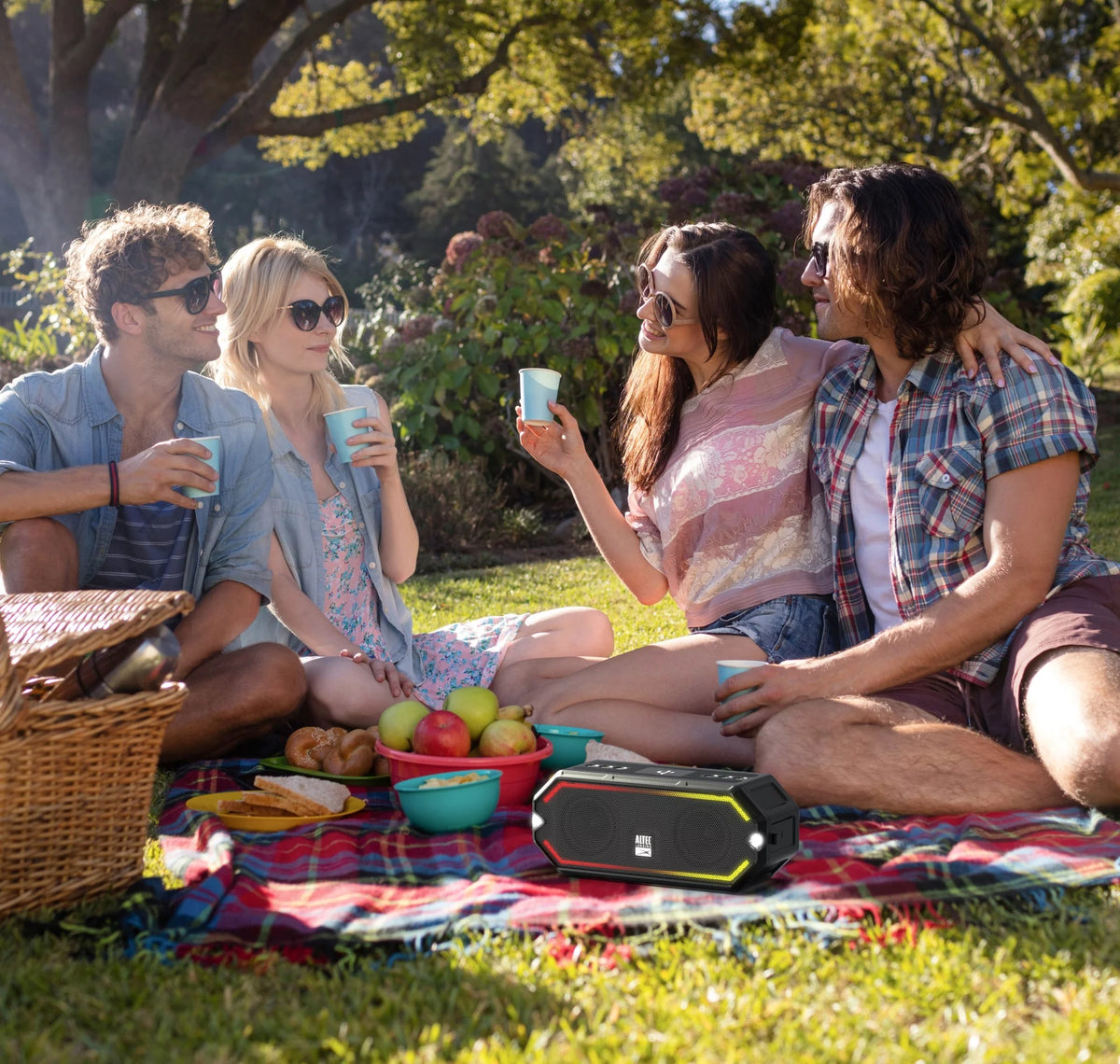 Everythingproof Wireless Bluetooth Speaker, Black L598