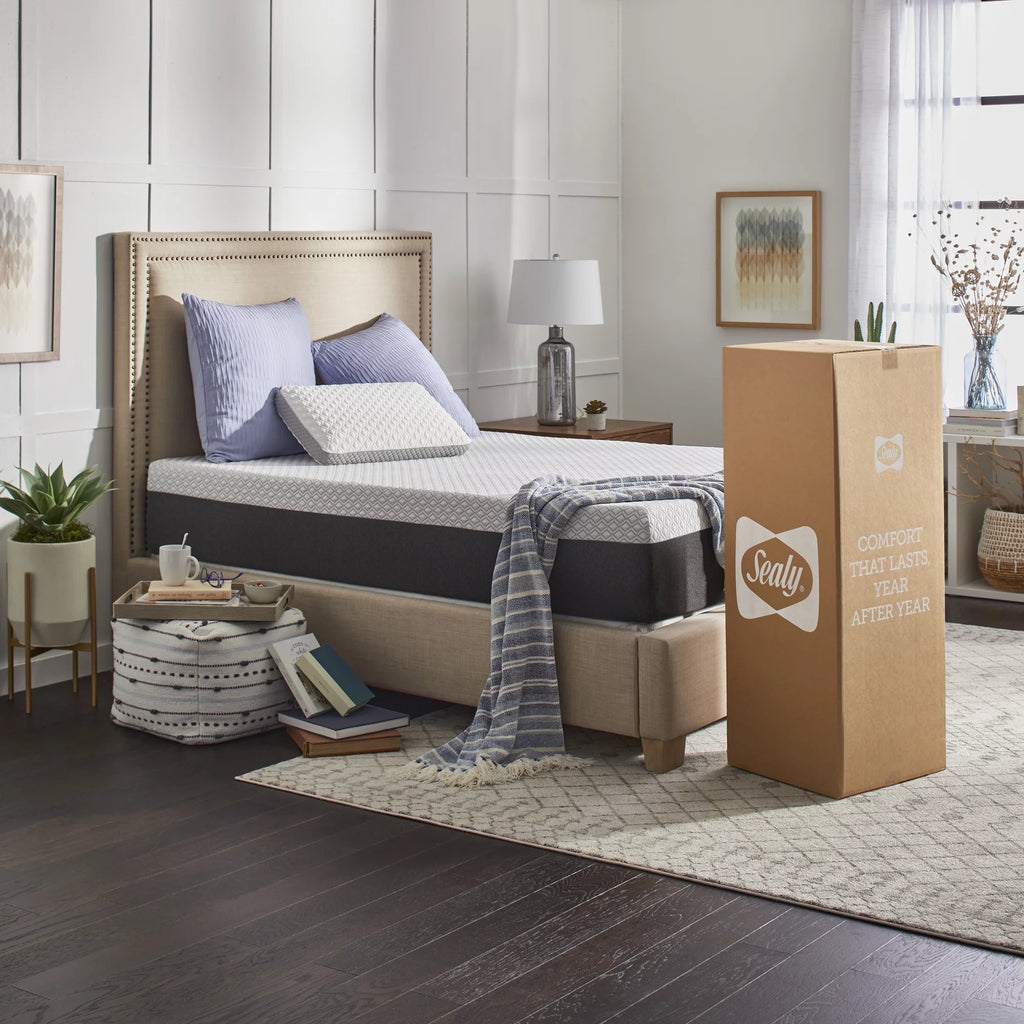 Queen Hybrid Mattress M577