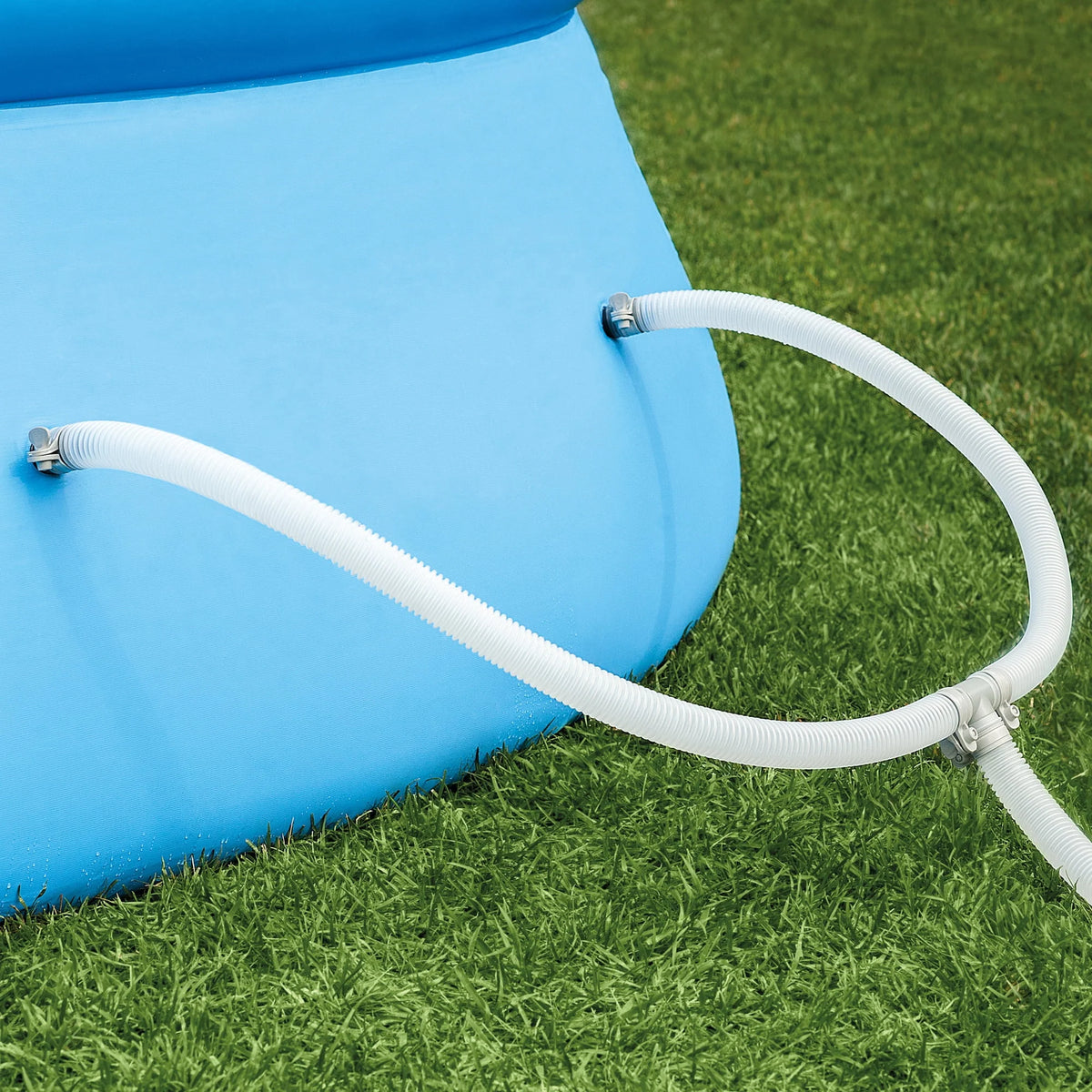 15ft x 33in Inflatable Swimming Pool with Filter Pump P85395