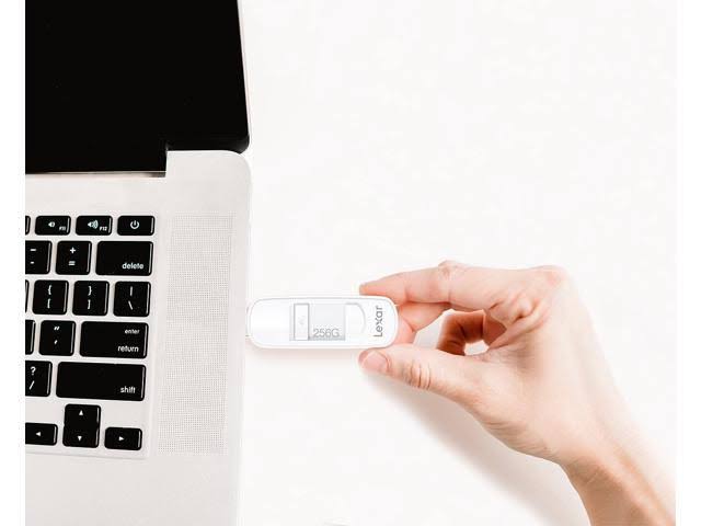 256gb USB 3.1 Flash Drive Black R209