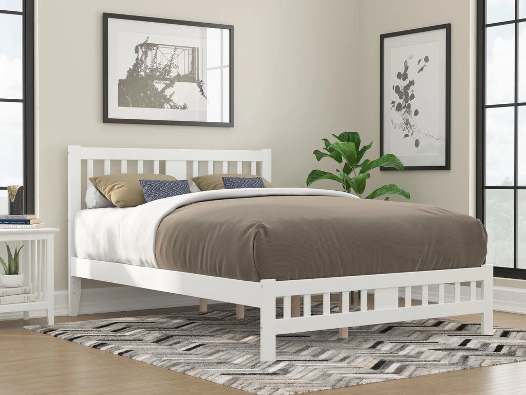 Queen Wood Platform Bed with Slatted Headboard and Footboard J52046